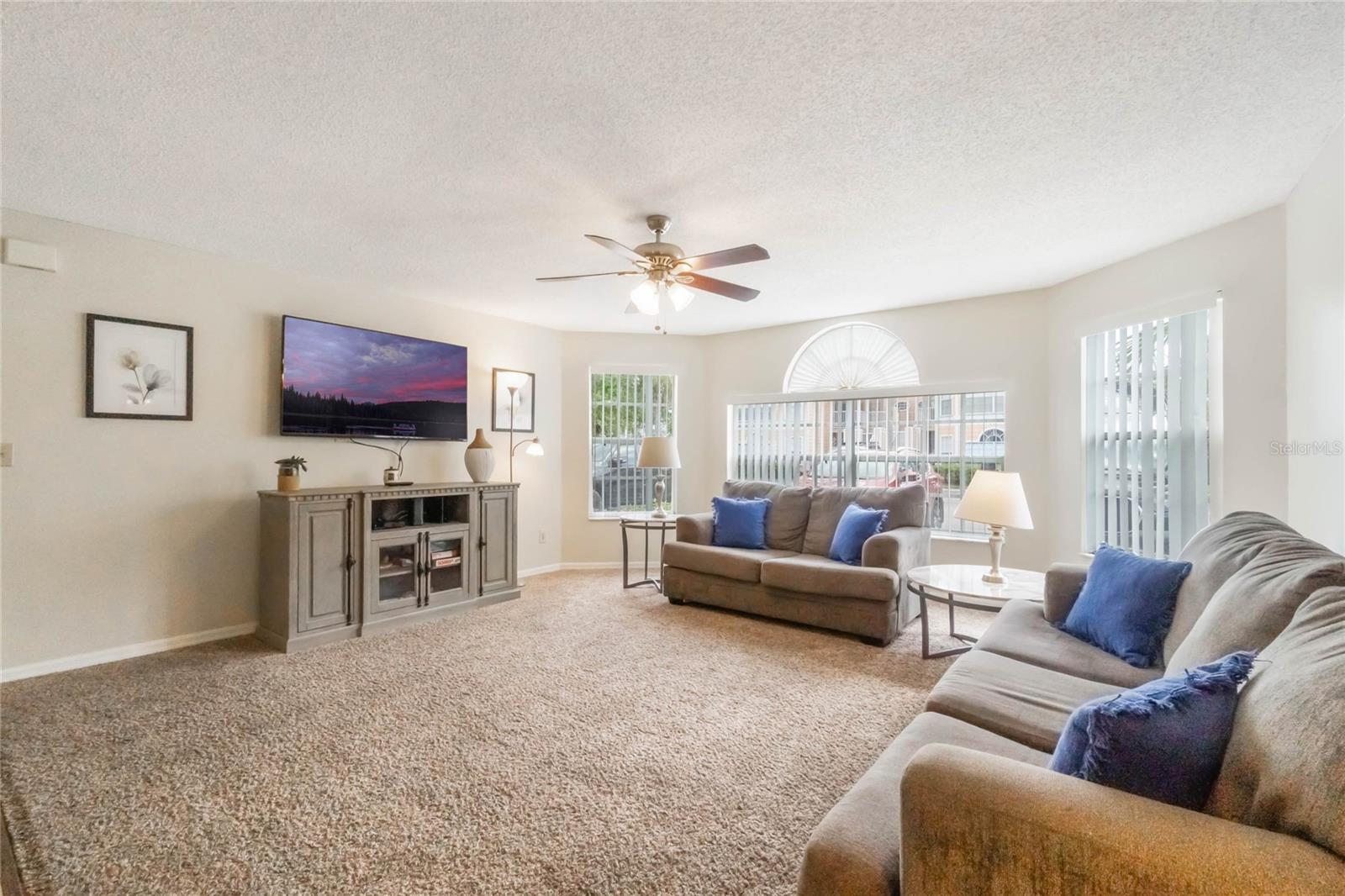 2047 ROYAL BAY BLVD #21