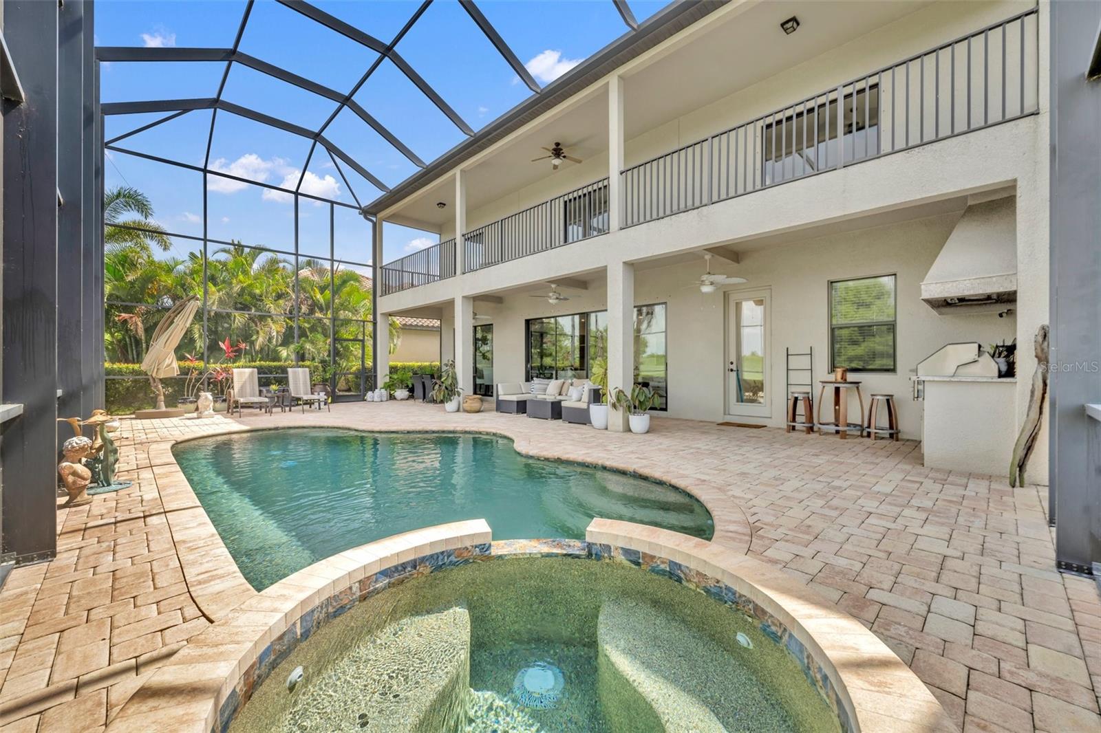 5531 ARNIE LOOP