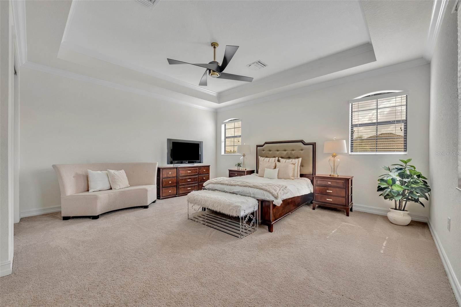 5531 ARNIE LOOP
