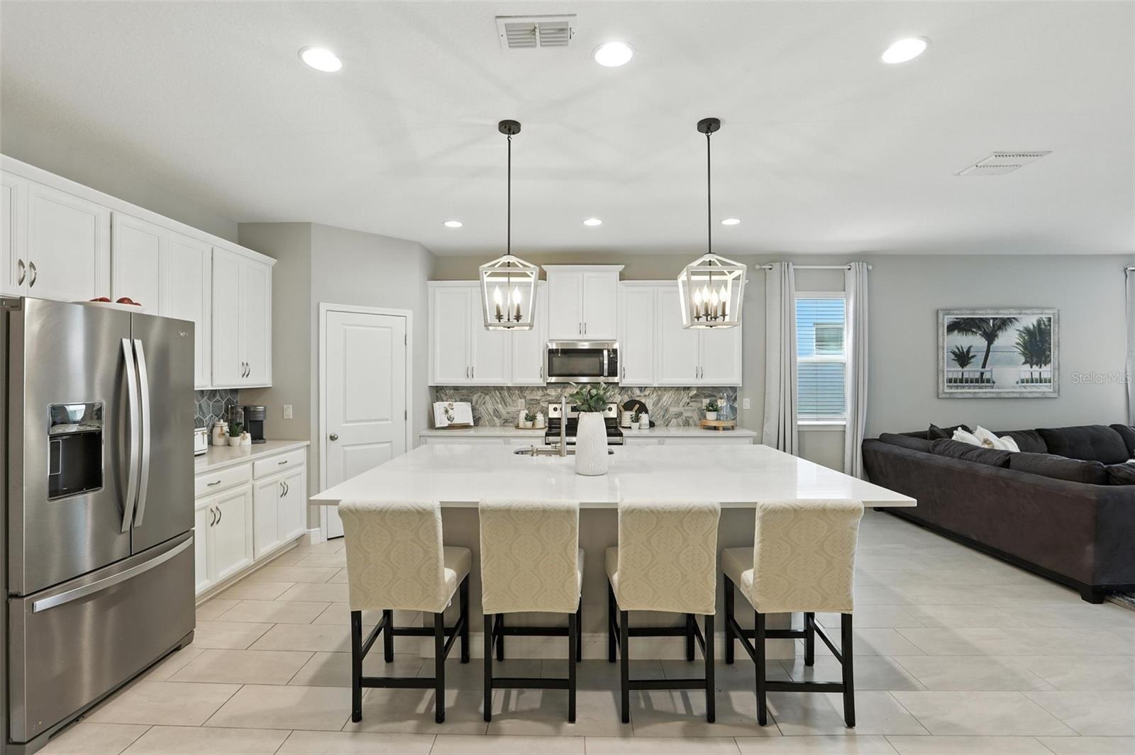 5314 GOLDEN APPLE DR