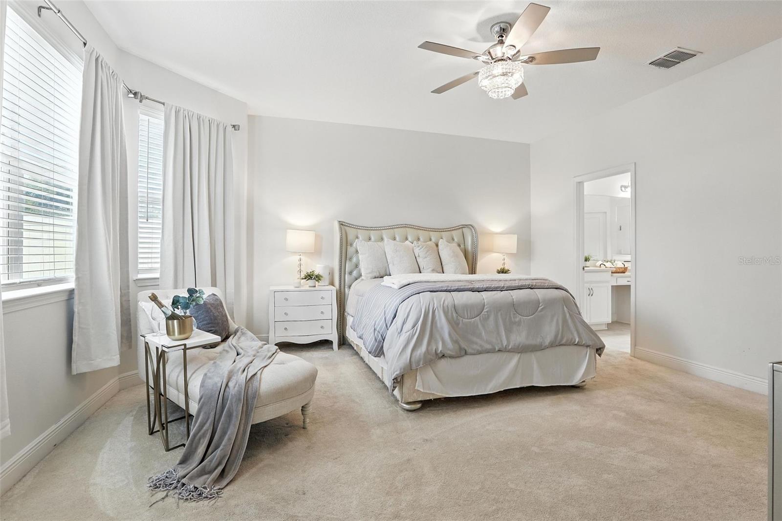 5314 GOLDEN APPLE DR