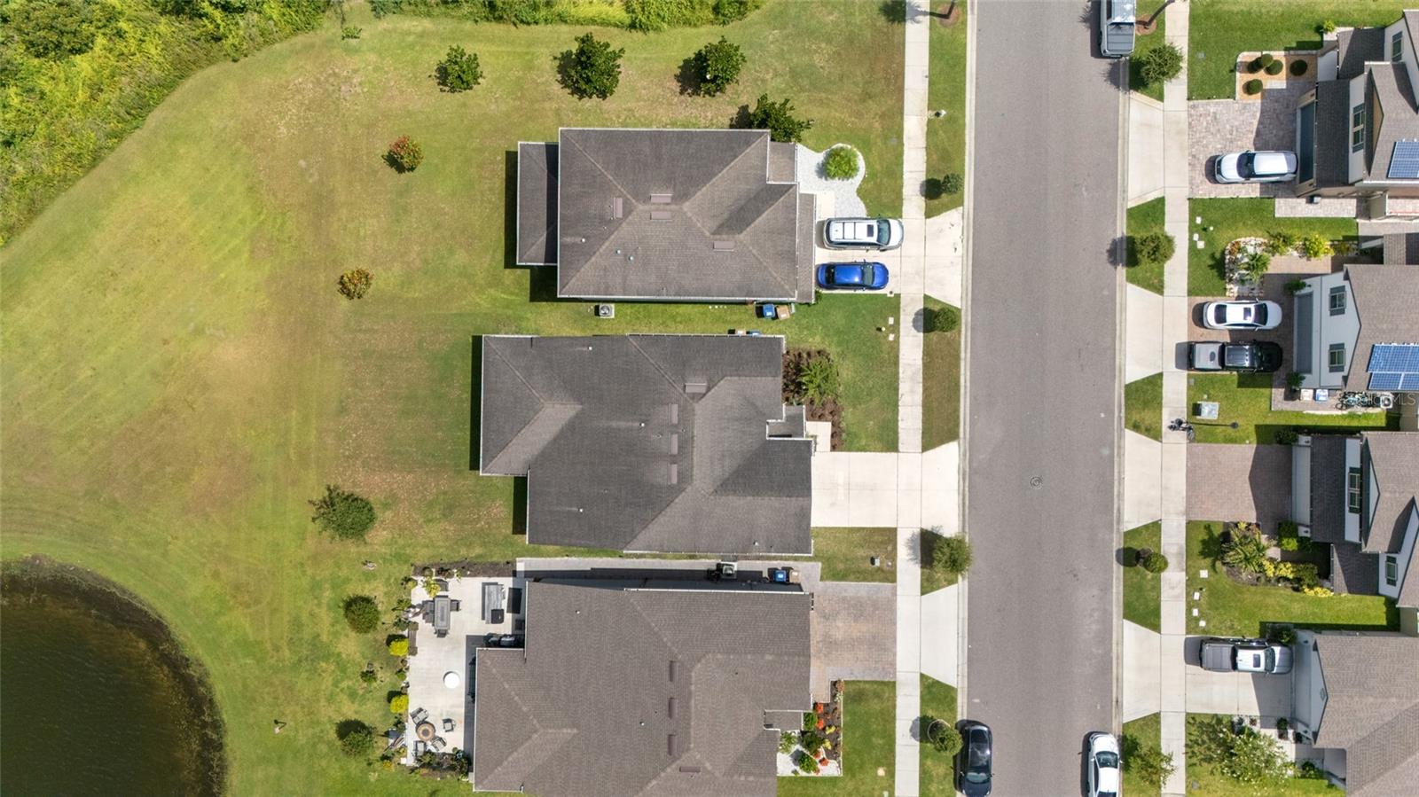 2880 E LAKE POINTE DR