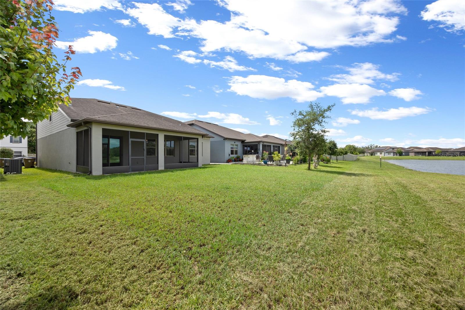 2880 E LAKE POINTE DR