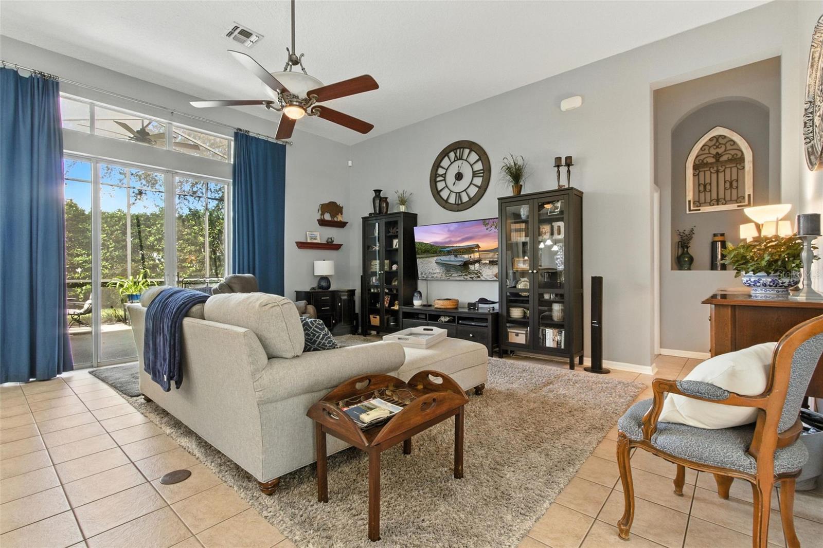 4516 BARRISTER DR