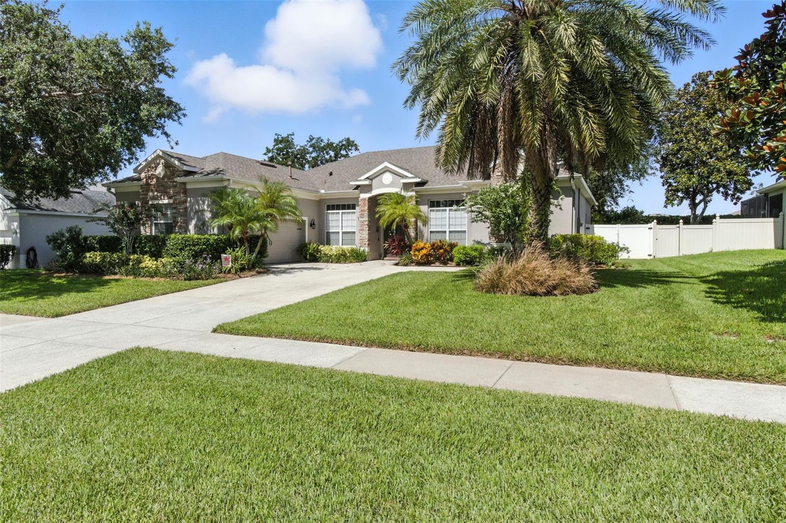 4516 BARRISTER DR