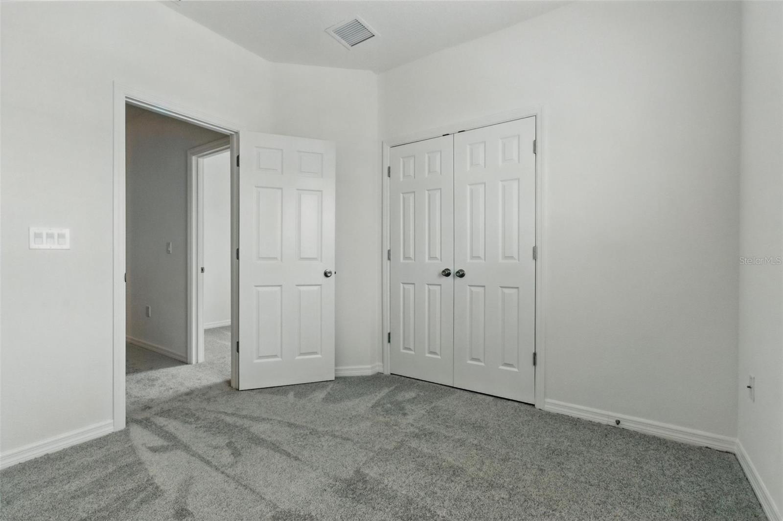 1255 STOCKWELL AVE