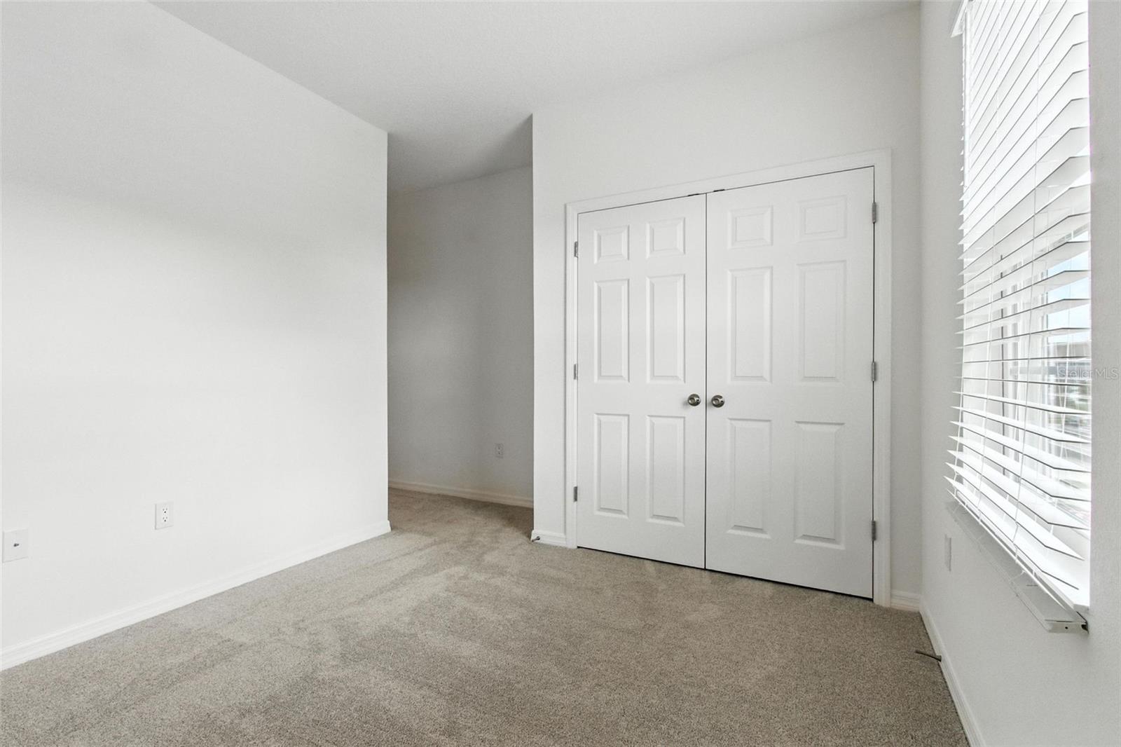 1267 STOCKWELL AVE
