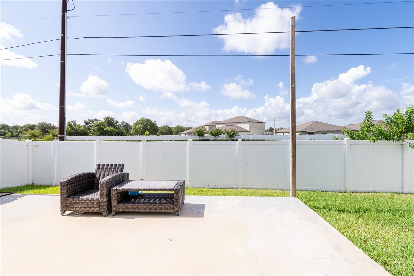 10160 CARLOWAY HILLS DR