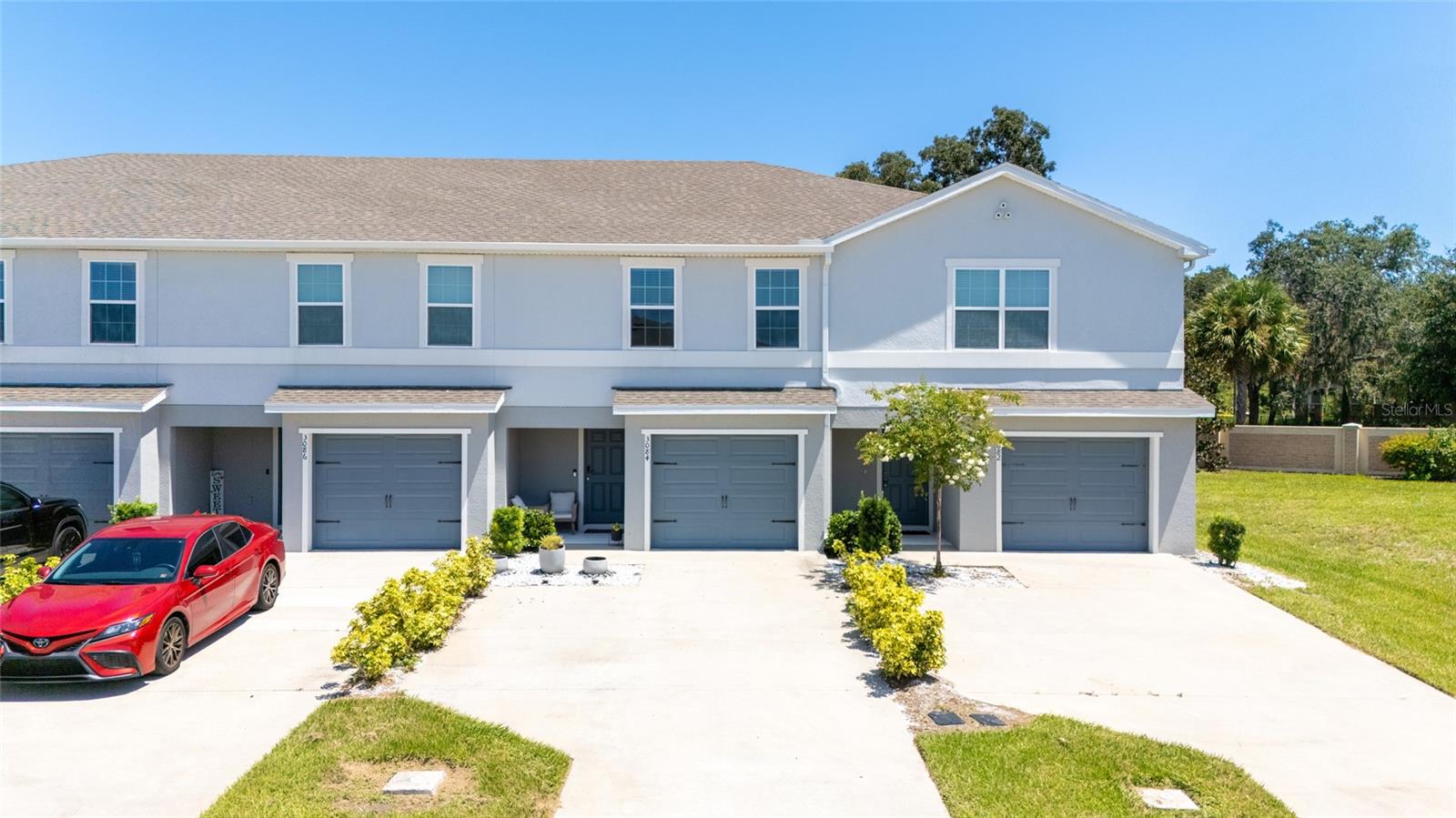 3084 FIELDWOOD CIR