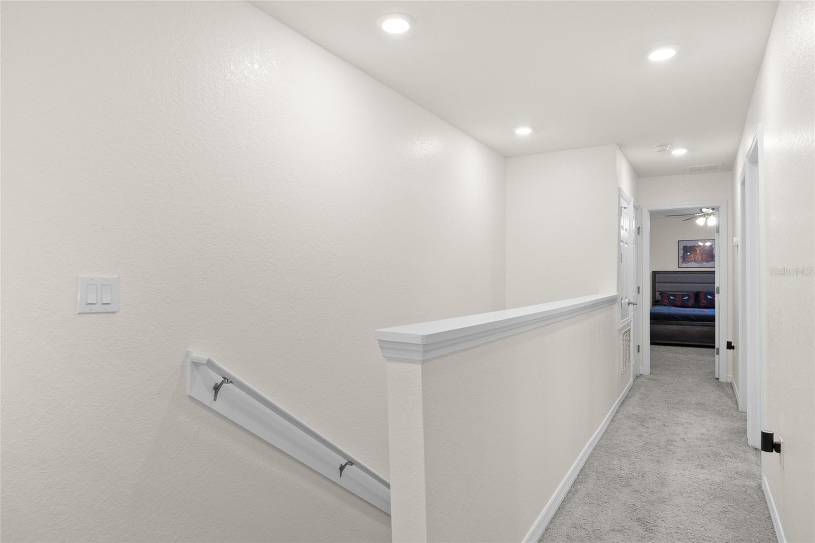 3084 FIELDWOOD CIR