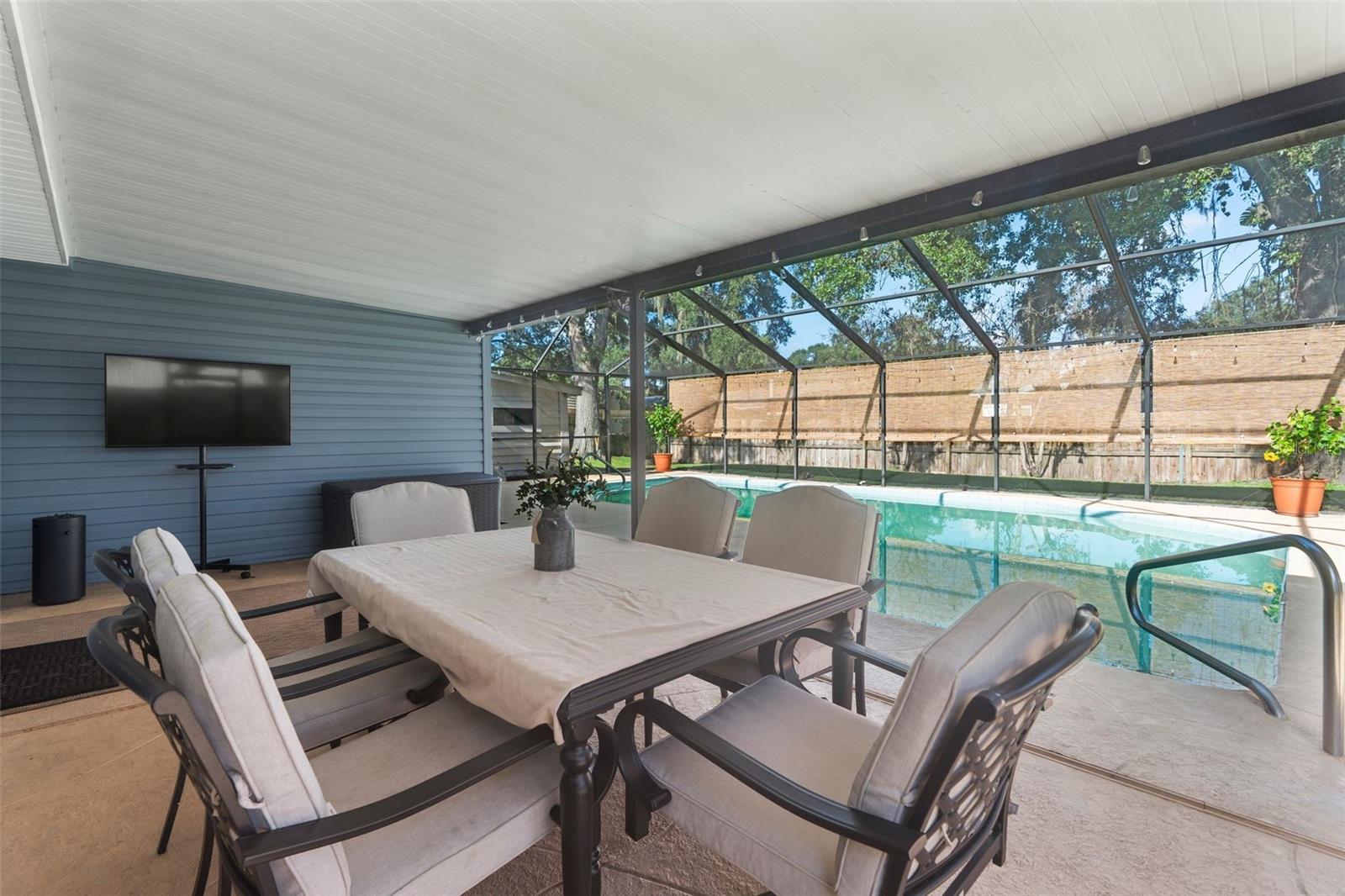 5111 FERNBROOK LN