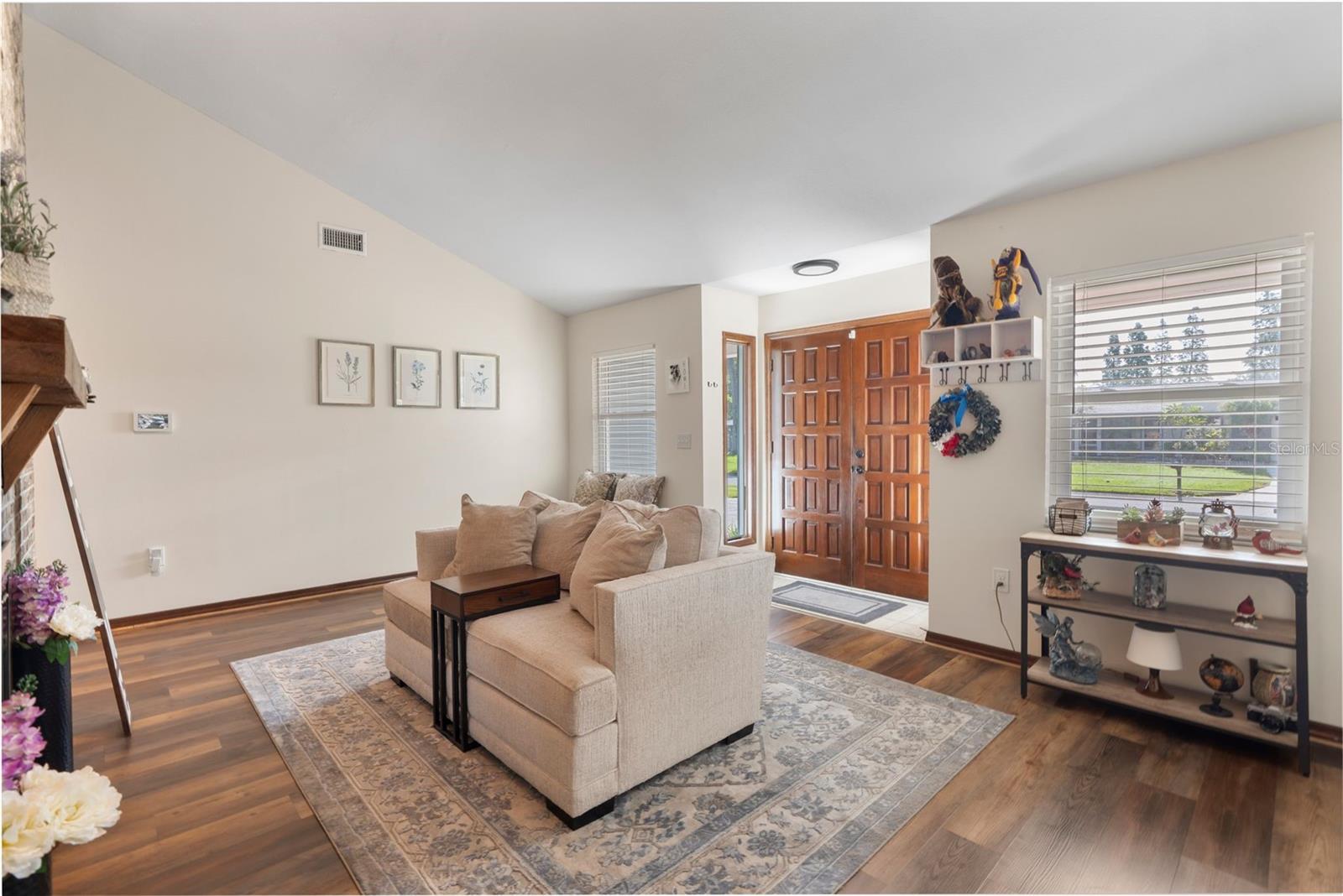 5111 FERNBROOK LN