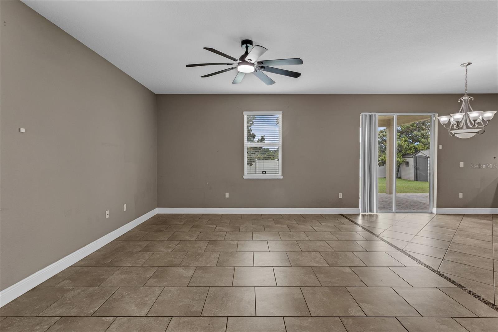 628 NEPTUNE DR