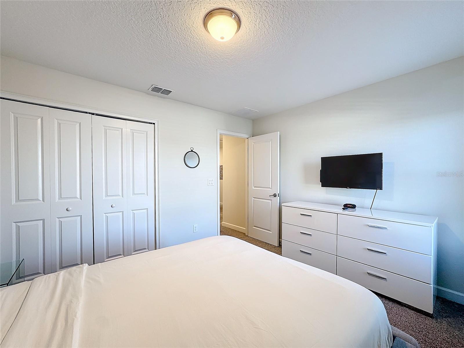 1589 FLANGE DR