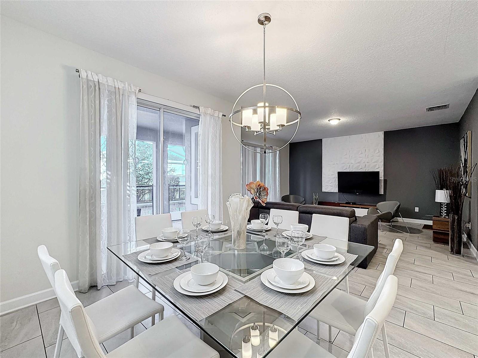 1589 FLANGE DR