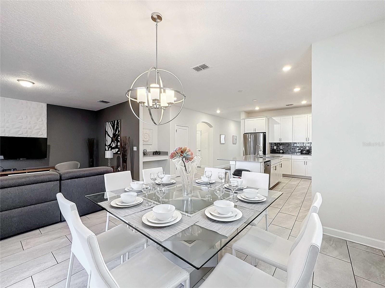 1589 FLANGE DR