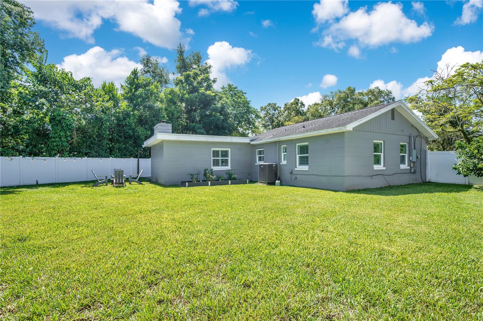 744 BUCKMINSTER CIR