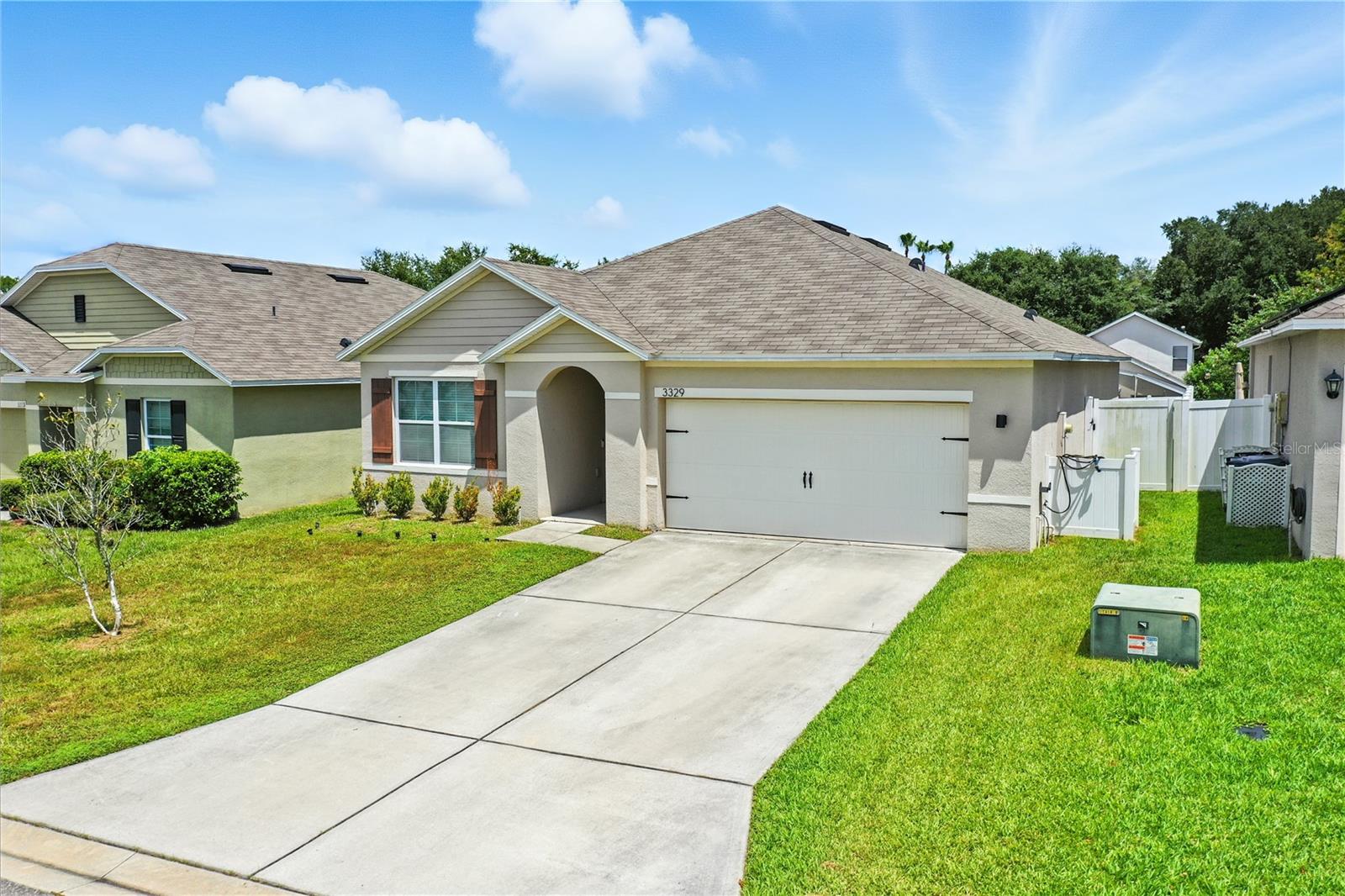 3329 WELLBORN DR