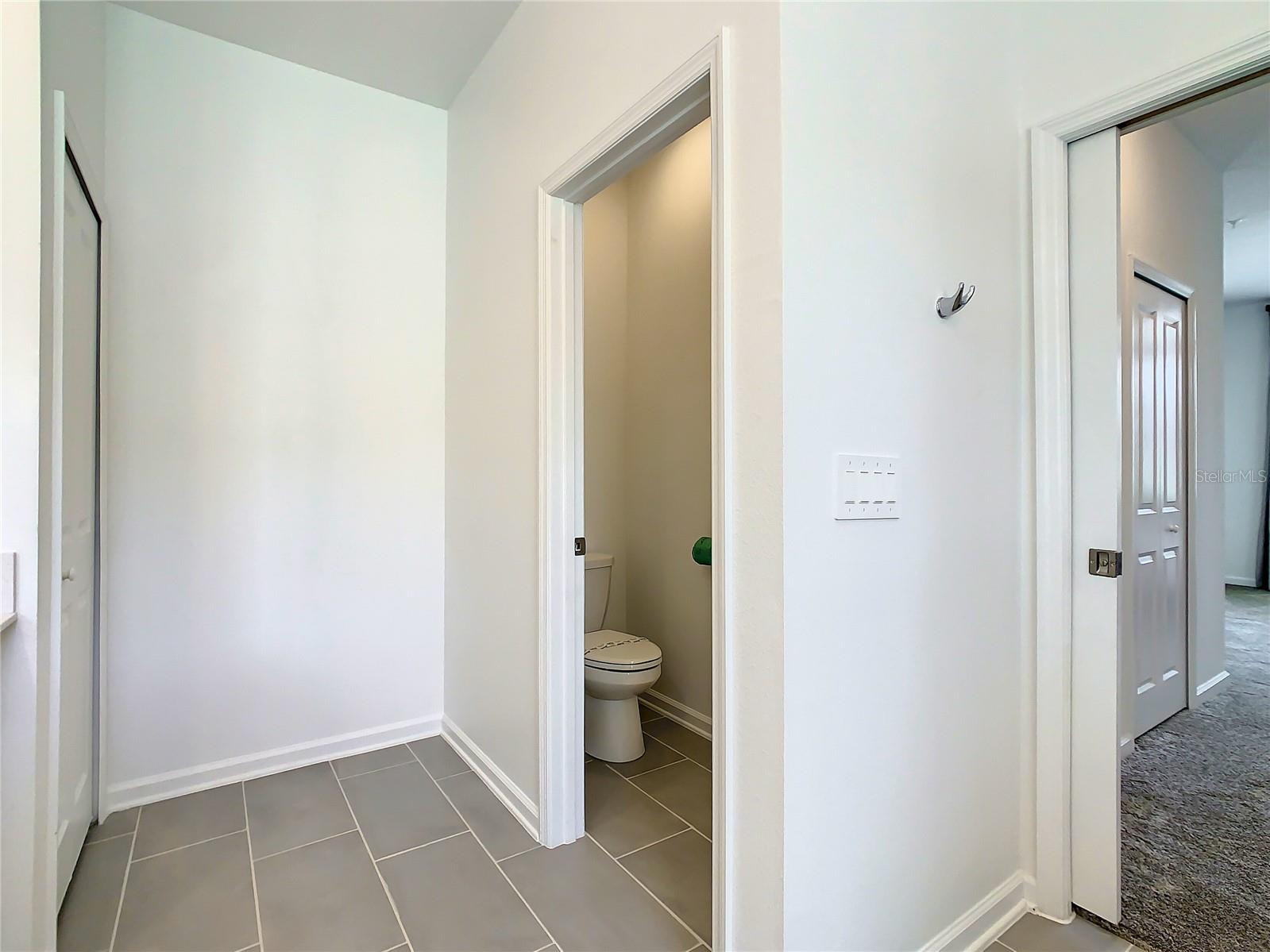 8853 CABOT CLIFFS DR #104