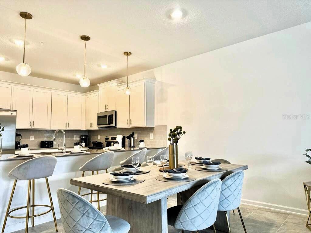 8867 CABOT CLIFFS DR #104