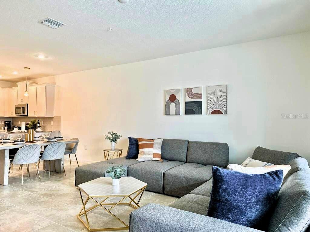 8867 CABOT CLIFFS DR #104