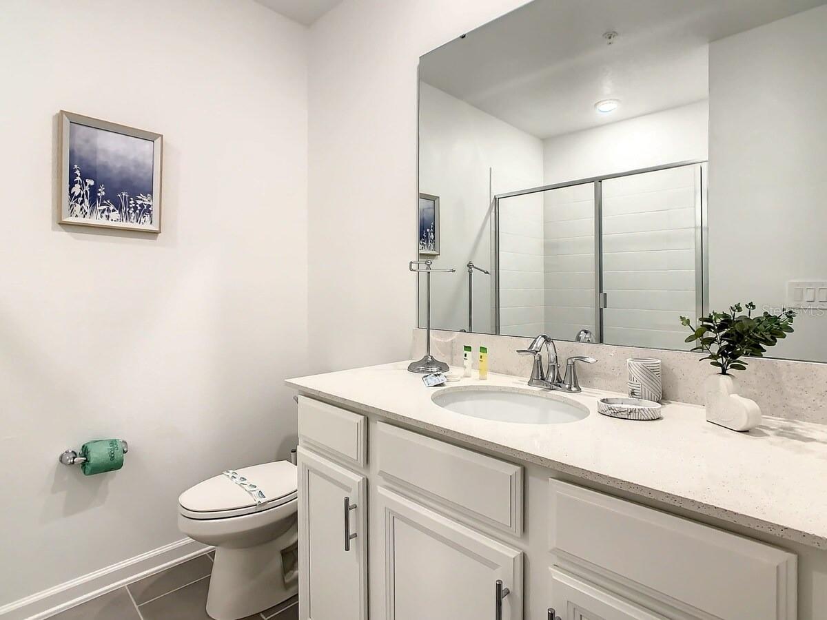 8883 CABOT CLIFFS DR #102