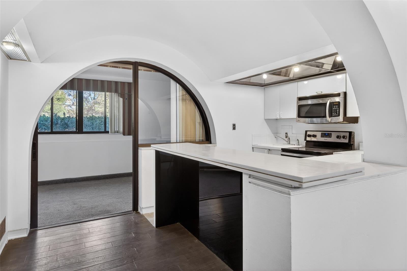 812 SWEETWATER CLUB BLVD