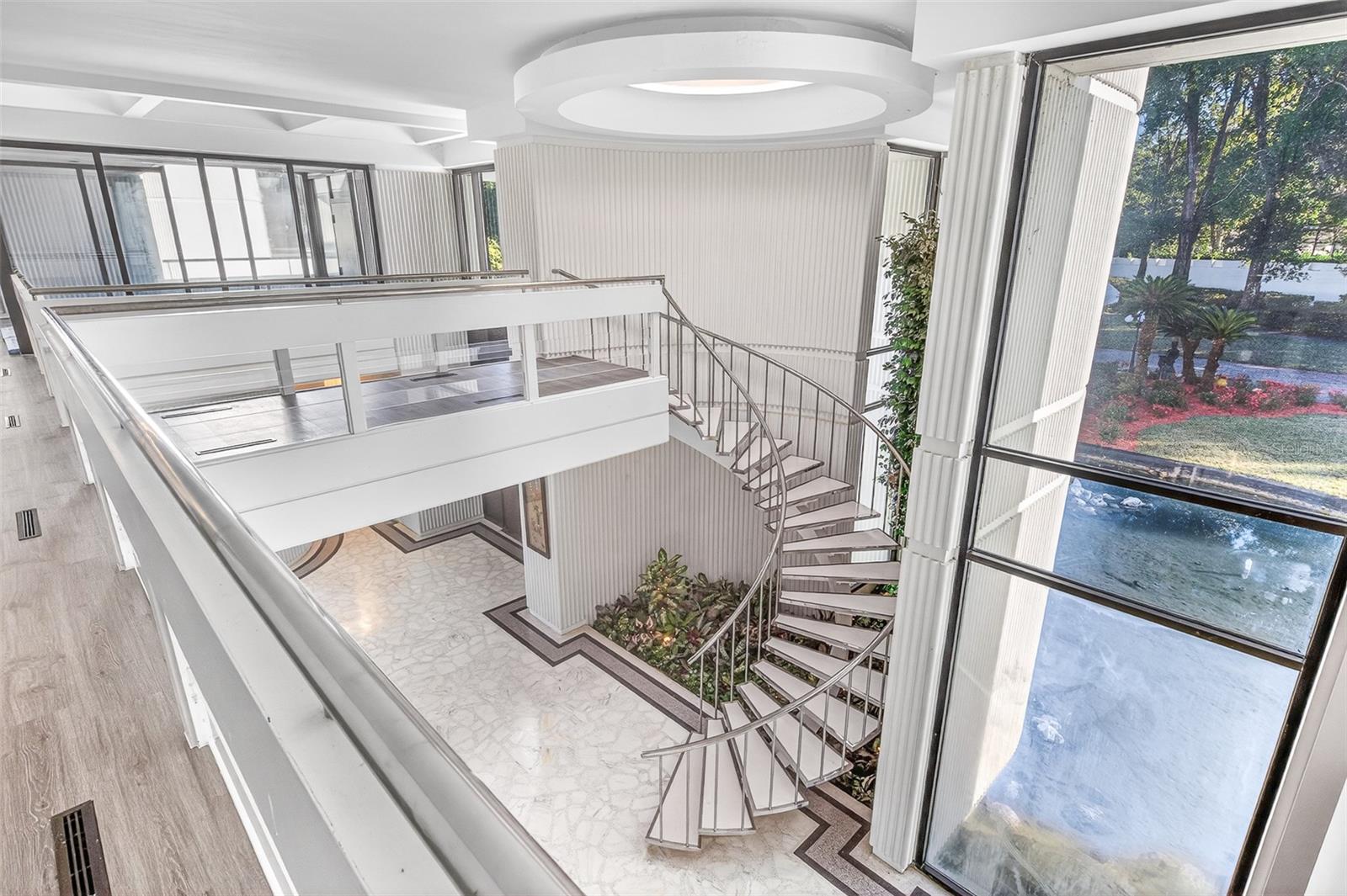 812 SWEETWATER CLUB BLVD