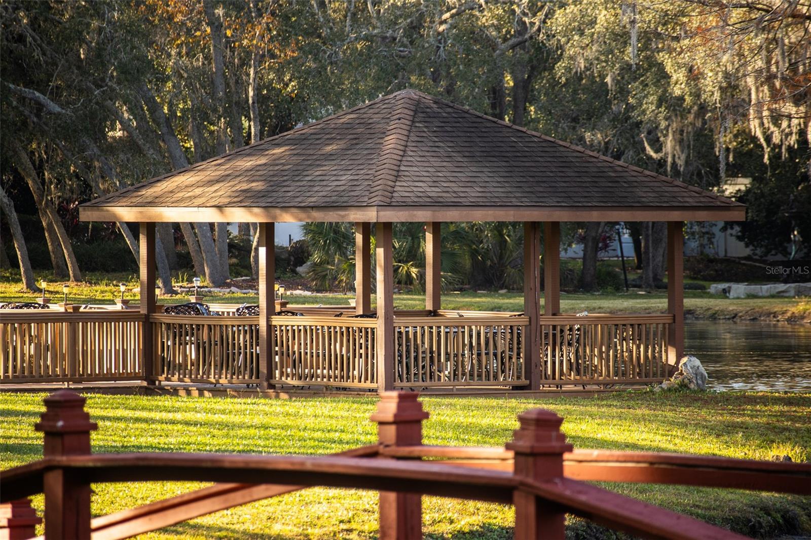 812 SWEETWATER CLUB BLVD