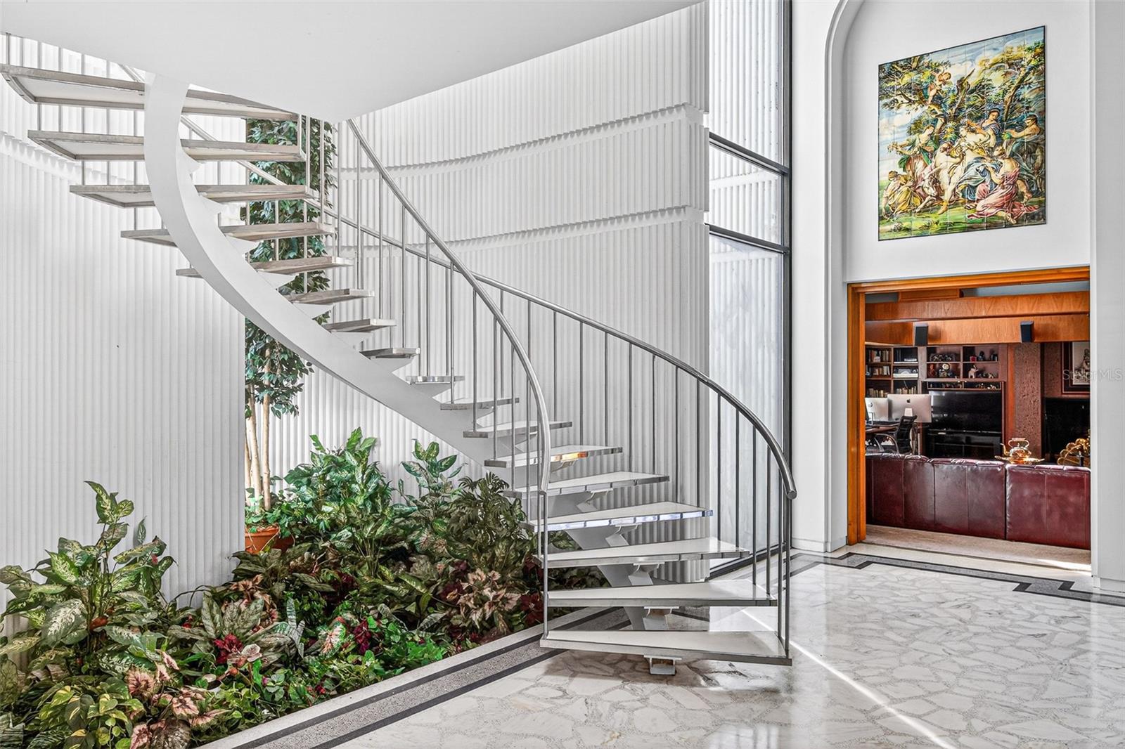 812 SWEETWATER CLUB BLVD