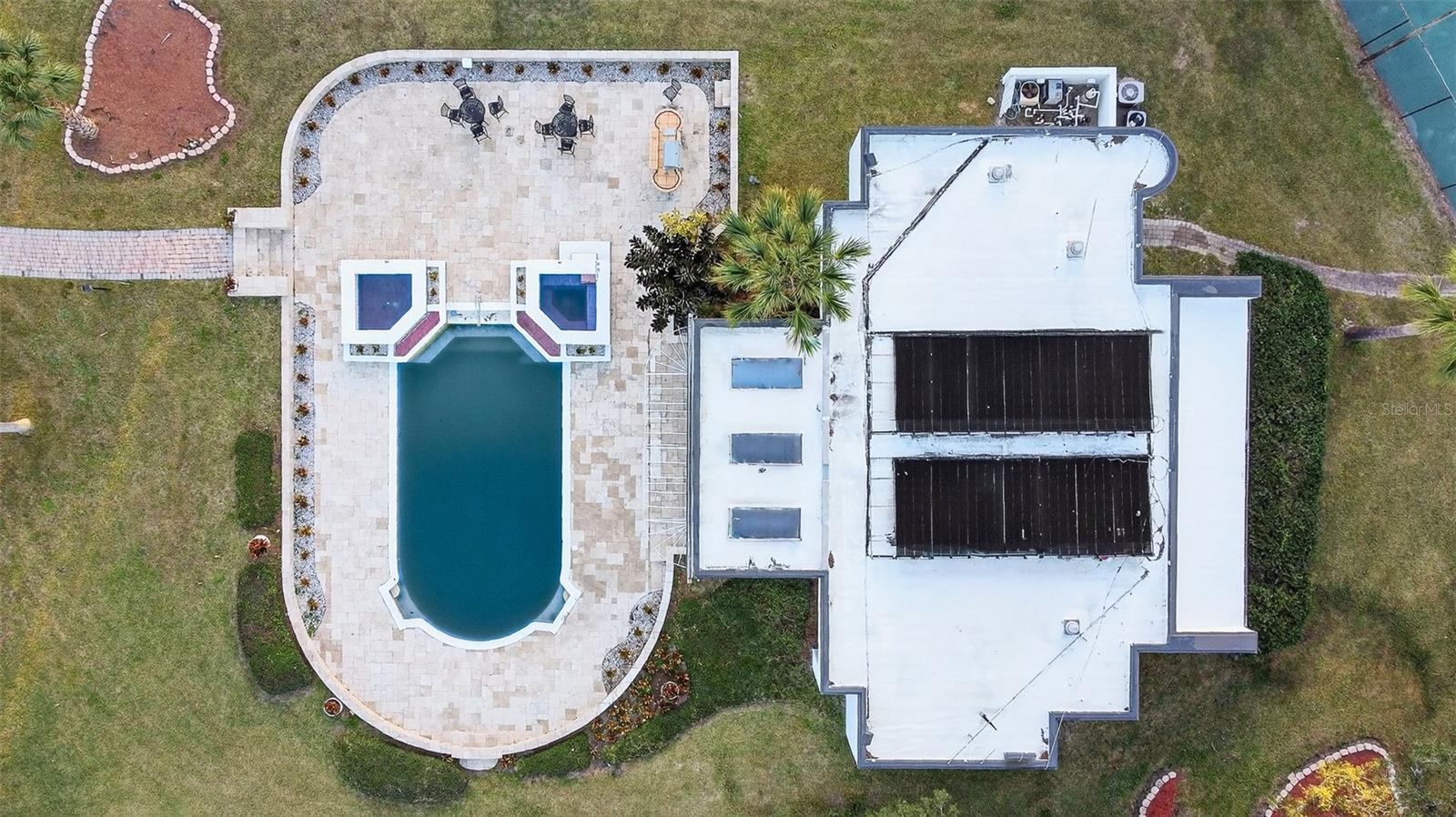 812 SWEETWATER CLUB BLVD