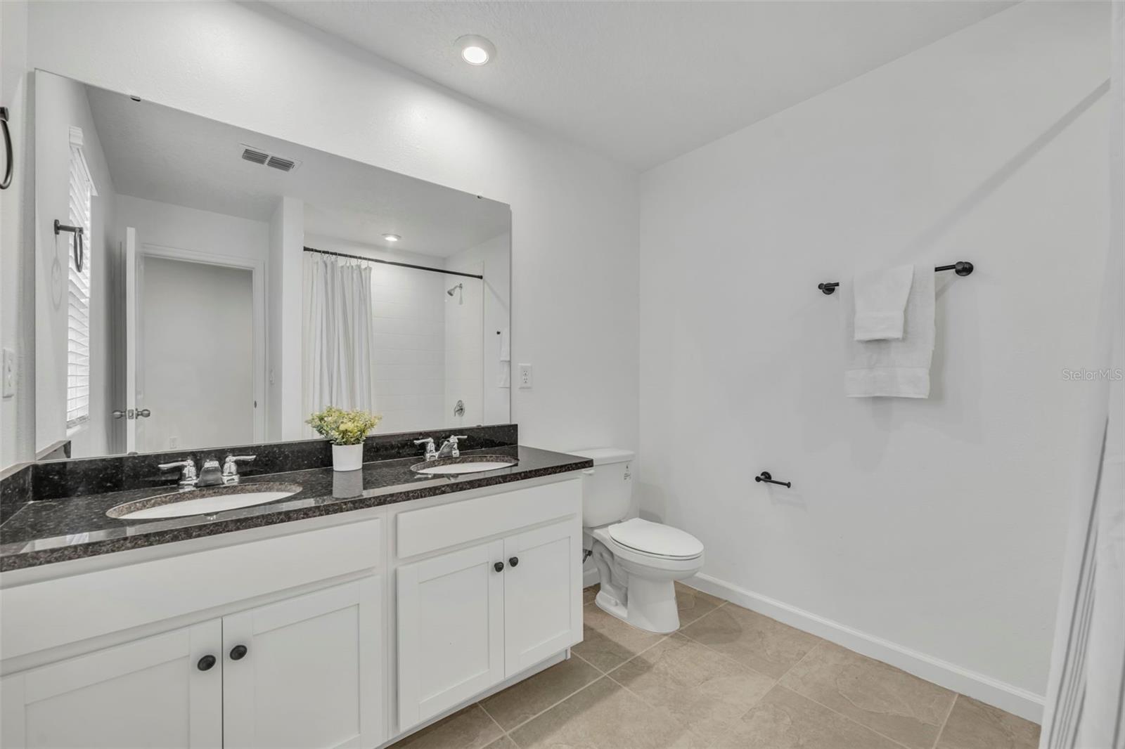1195 BOARDWALK PL