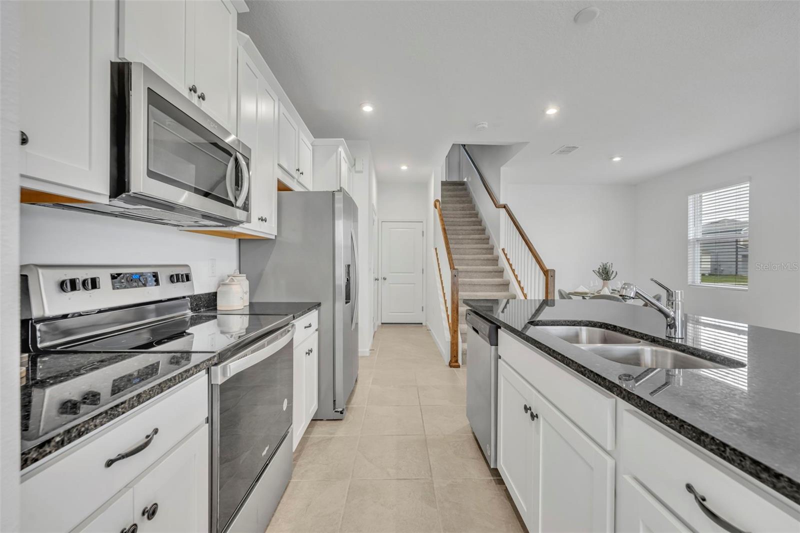 1195 BOARDWALK PL
