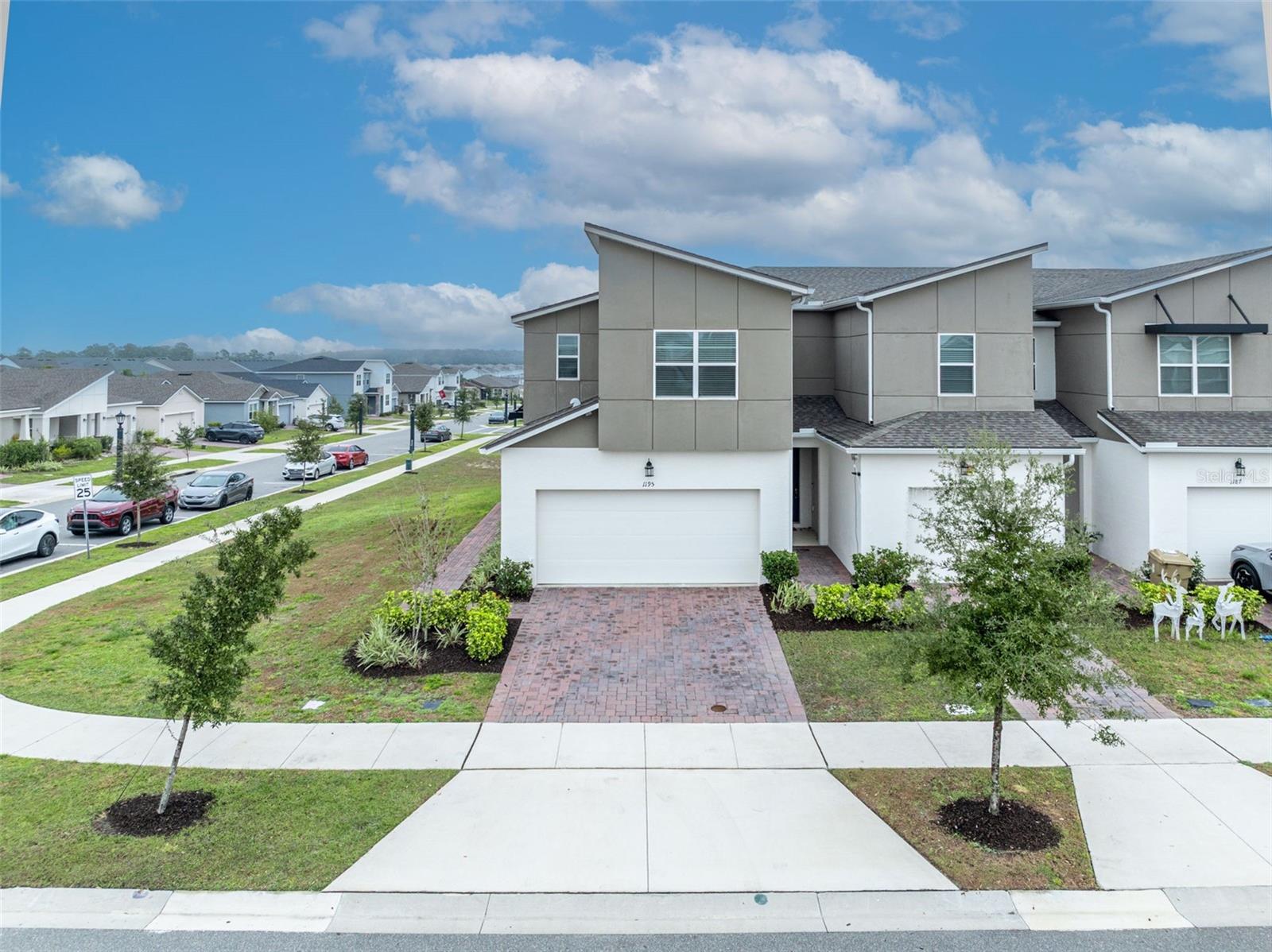 1195 BOARDWALK PL