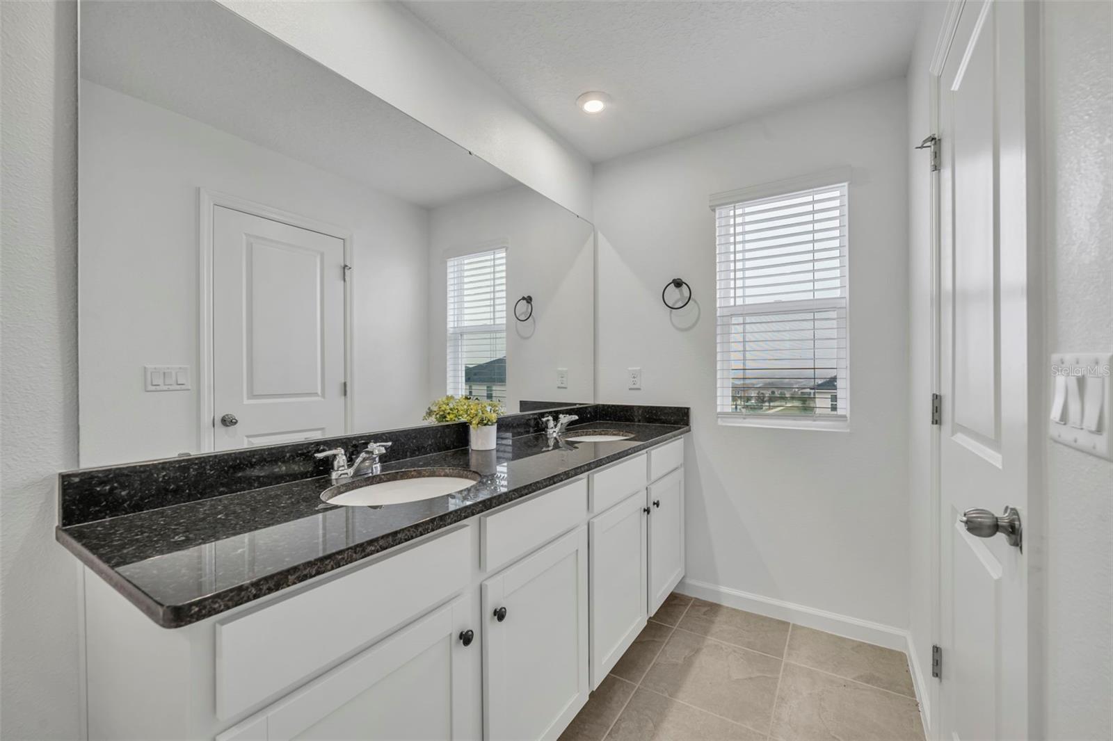 1195 BOARDWALK PL