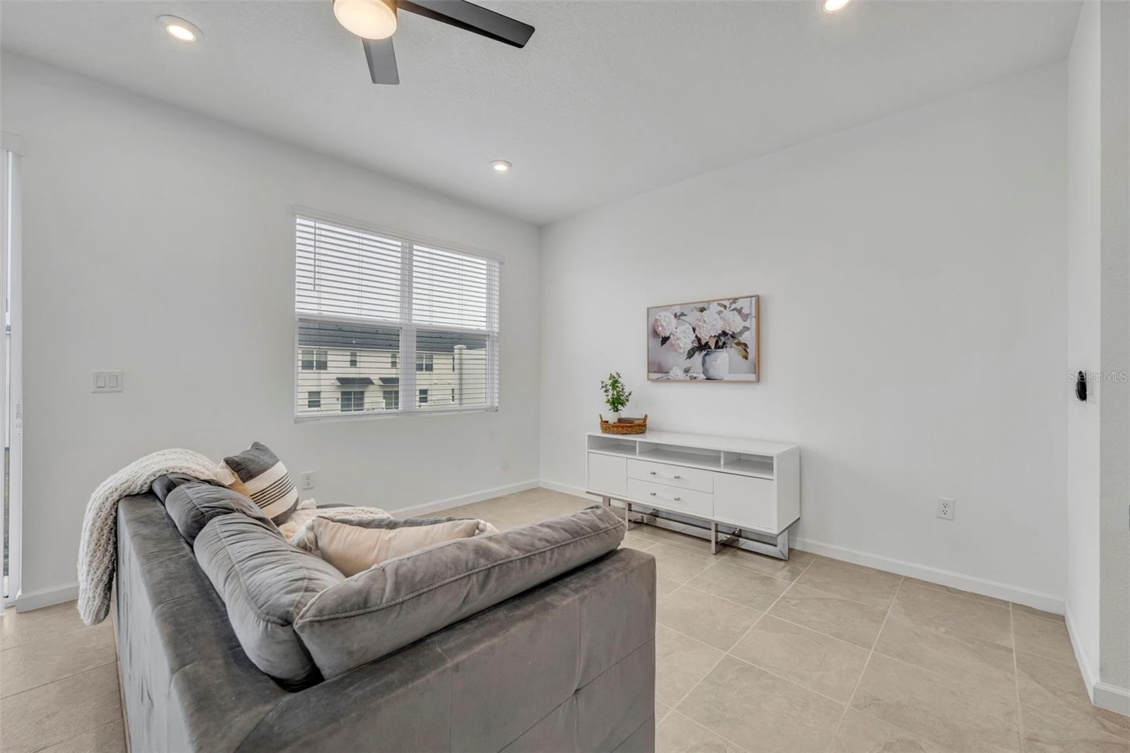 1195 BOARDWALK PL
