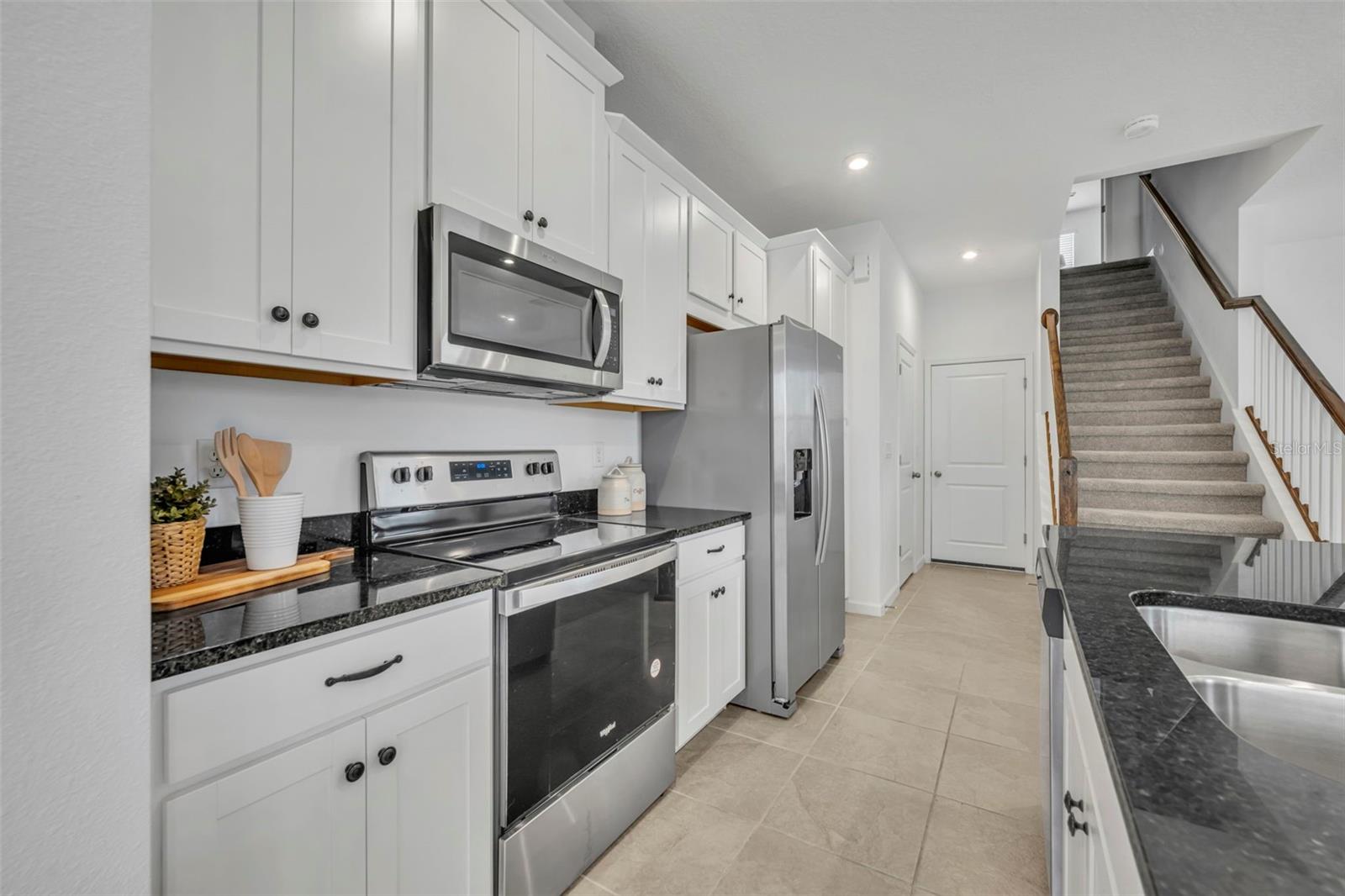 1195 BOARDWALK PL