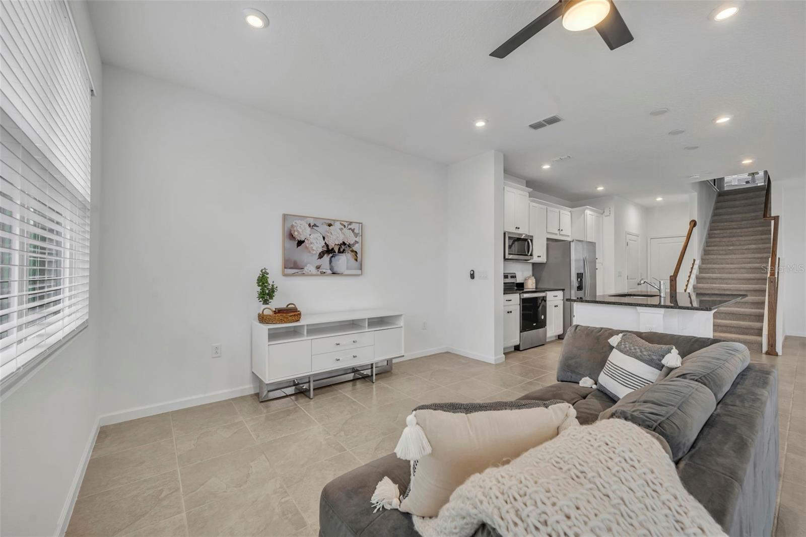 1195 BOARDWALK PL