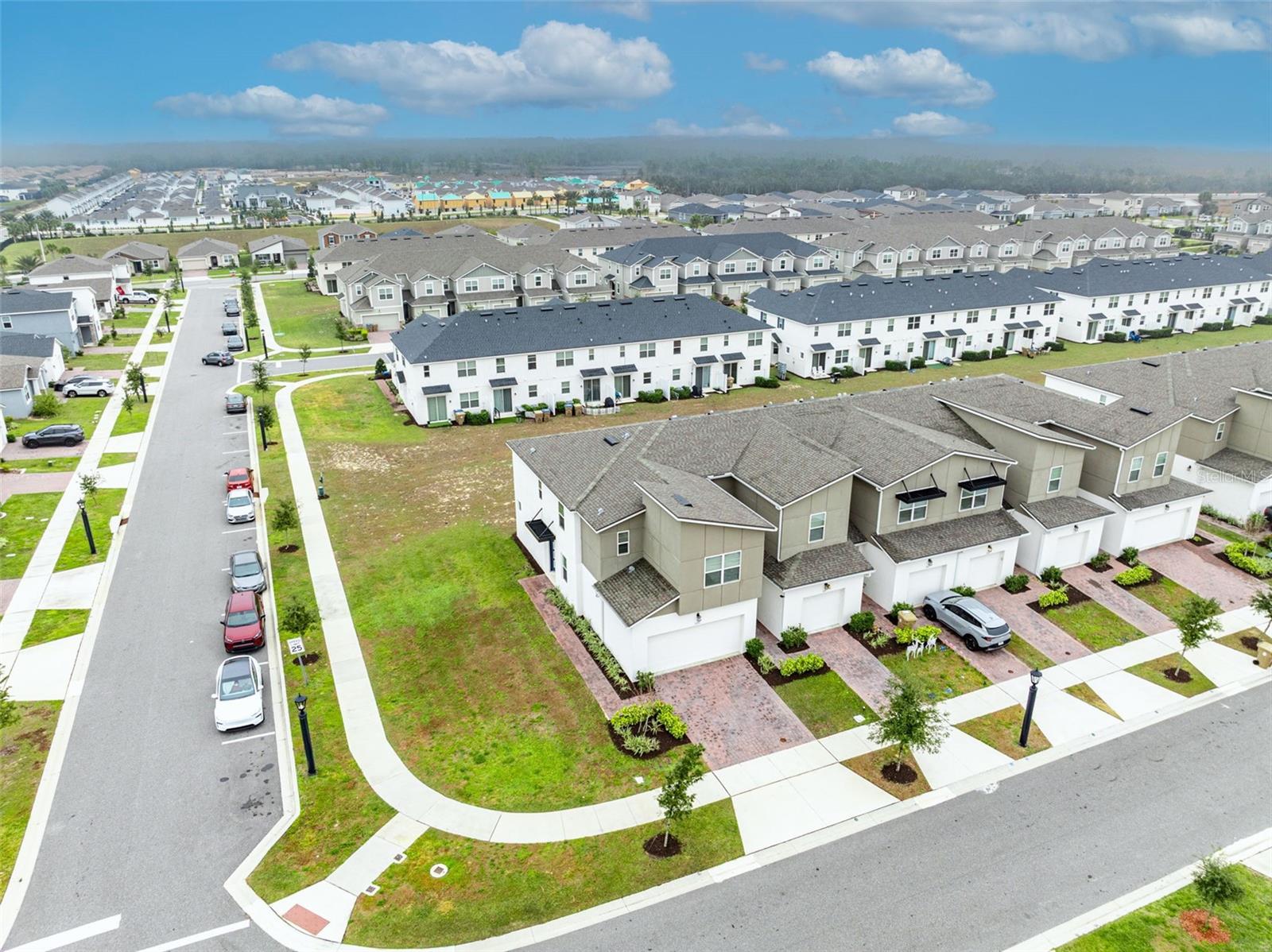 1195 BOARDWALK PL