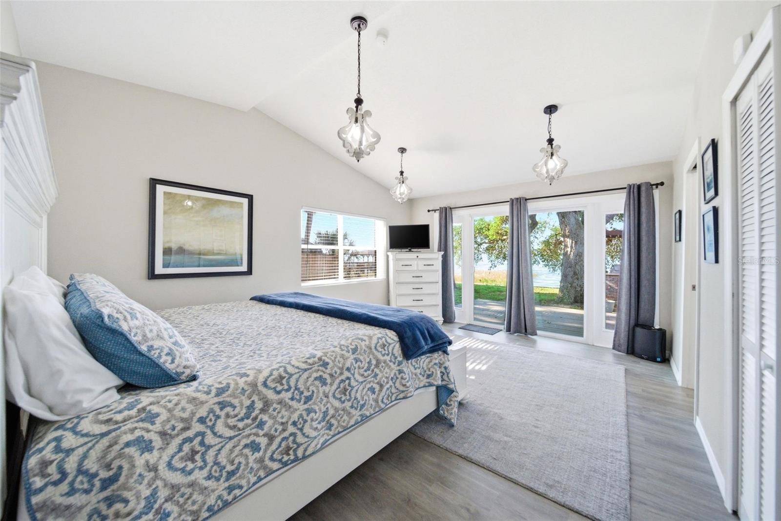 7250 TREASURE ISLAND RD