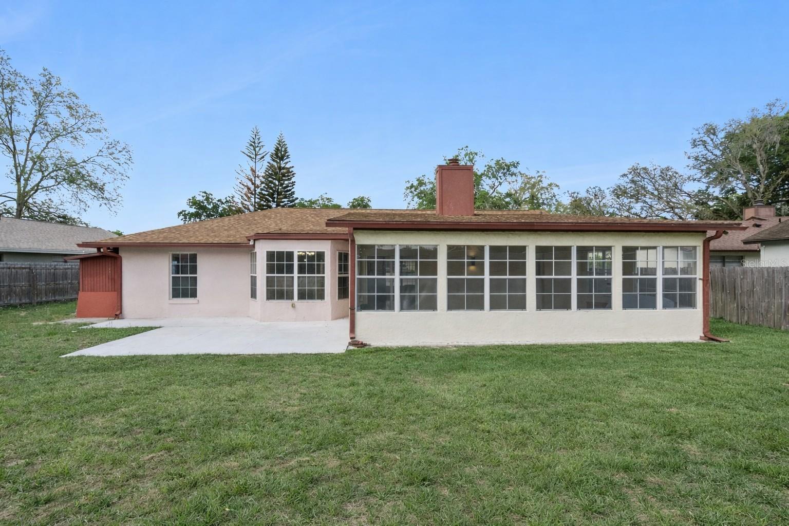 4136 TALL TREE DR