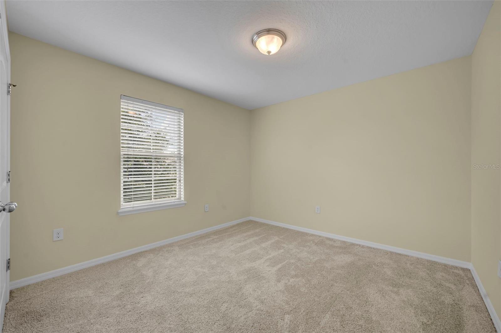 8220 BAYVIEW CROSSING DR