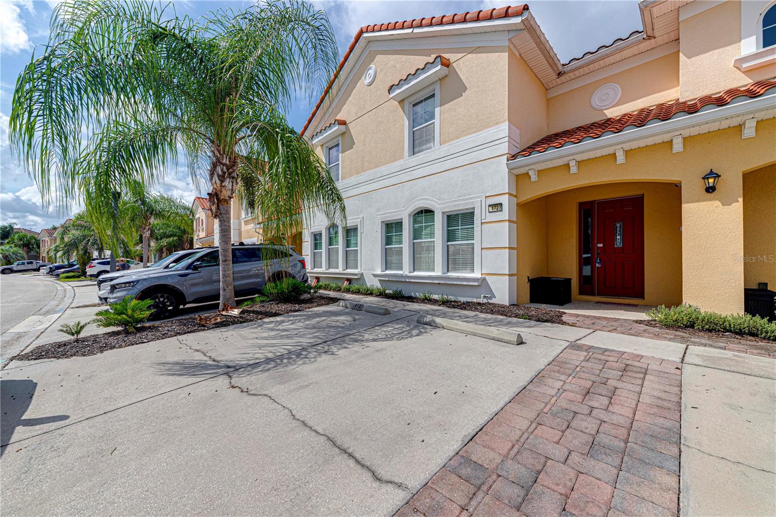4723 TERRASONESTA DR