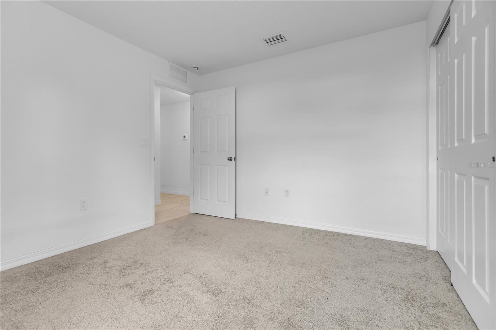 2 RYAPPLE LN #A and B