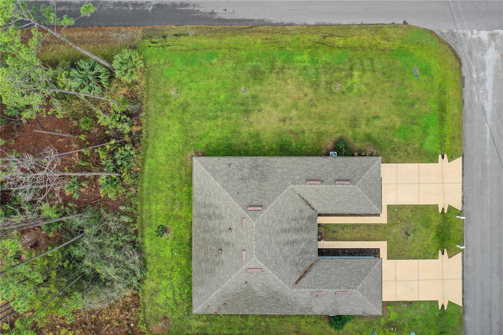 2 RYAPPLE LN #A and B