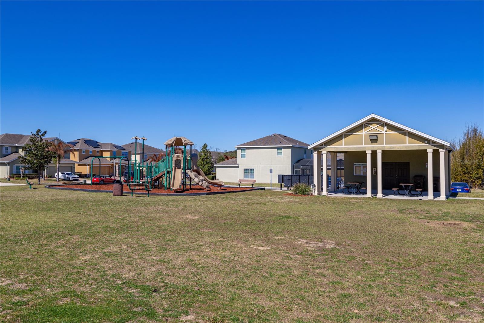 122 ANDALUSIA LOOP