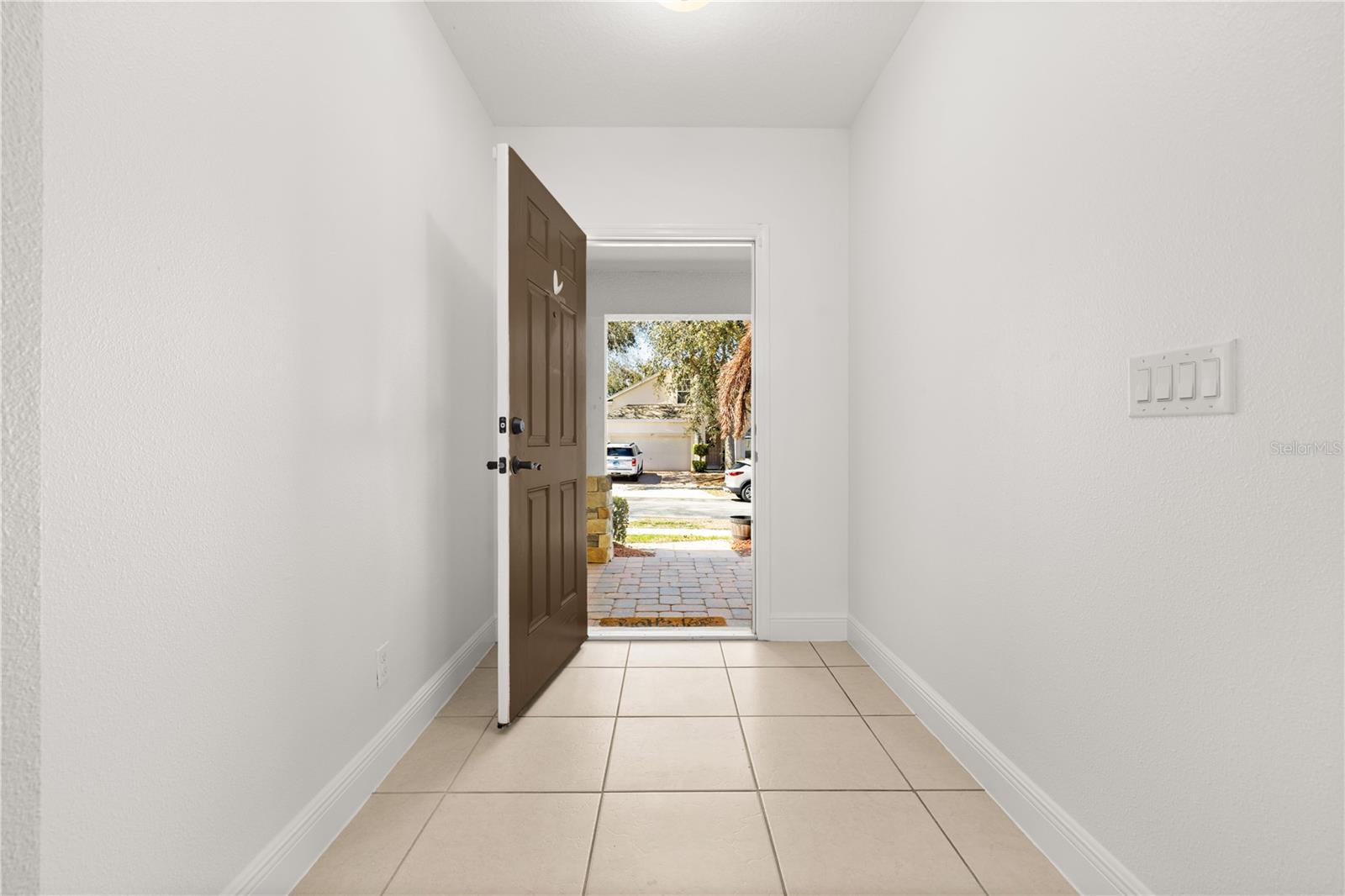 122 ANDALUSIA LOOP