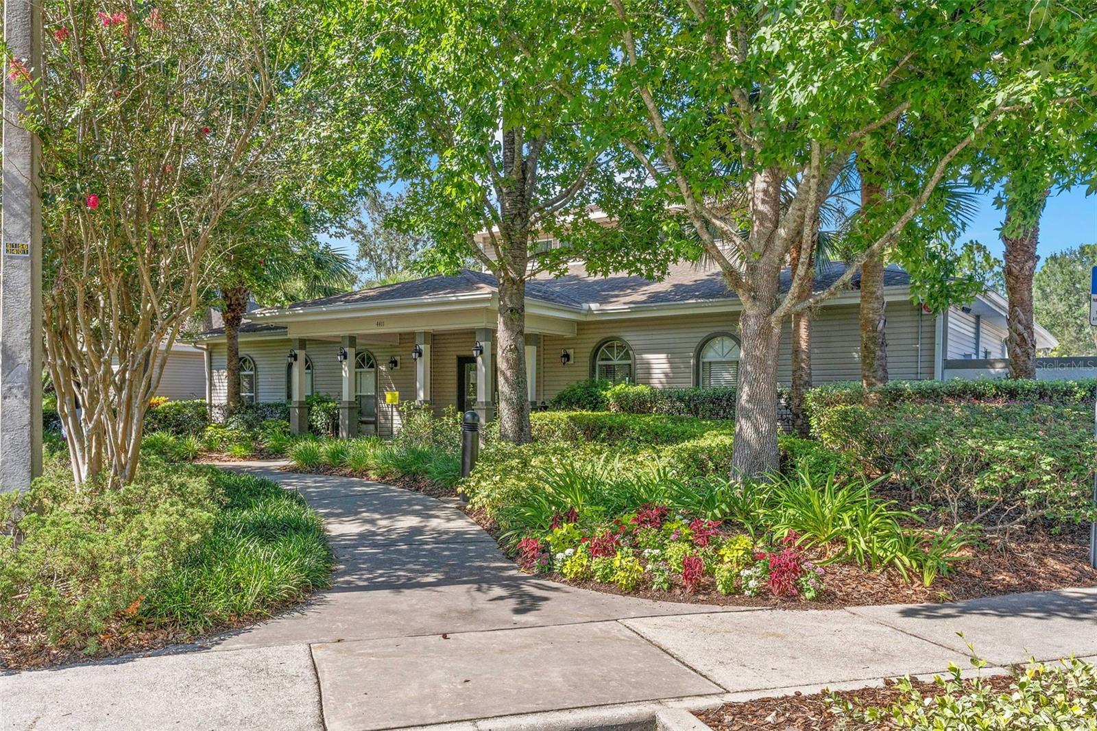 13759 BLYTHEWOOD DR