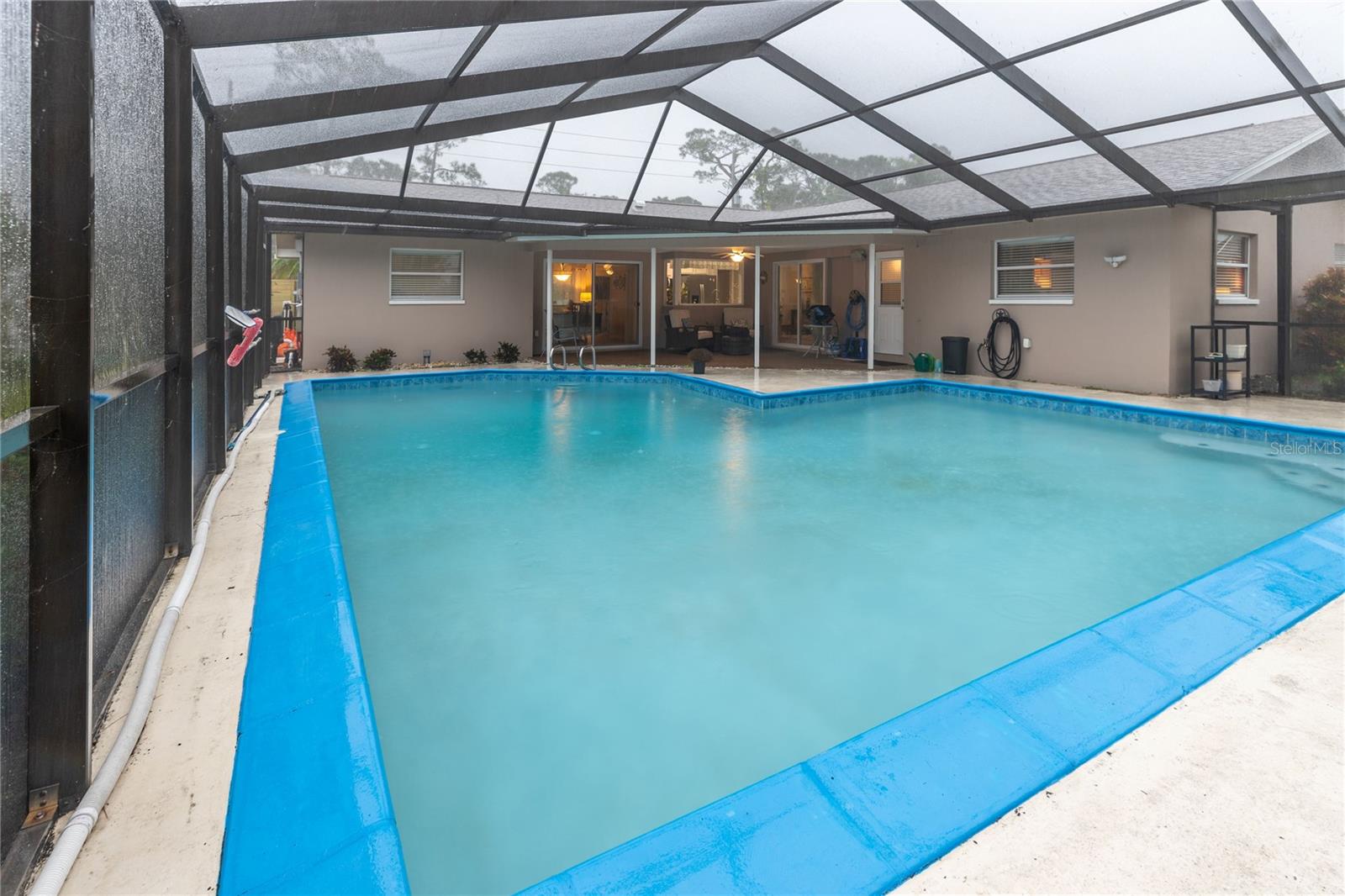 6760 BURNING TREE DR