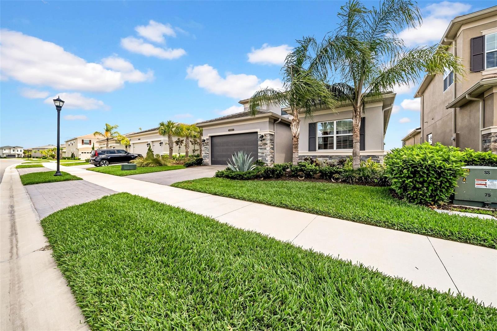 3096 GREAT BANYAN WAY